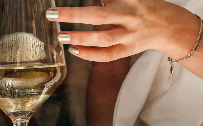 Spain’s Rule-Breaking White Rioja Gets a Second Life Thanks to Sherry and a Nosy American Journalist