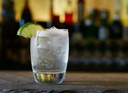 Difference between Whiskey and Gin