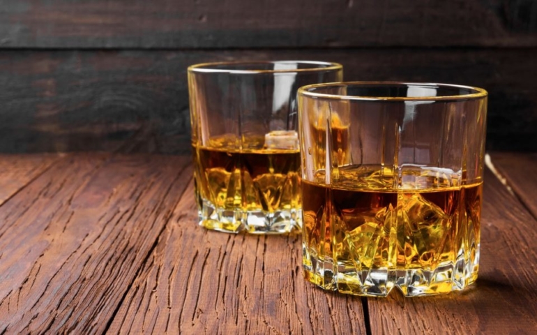 How to Make the Perfect Old Fashioned for International Whisky Day