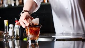 6 Cocktail-Making Classes to Take Online