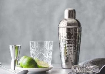 The 9 Best Cocktail Shakers of 2020, According to Experts