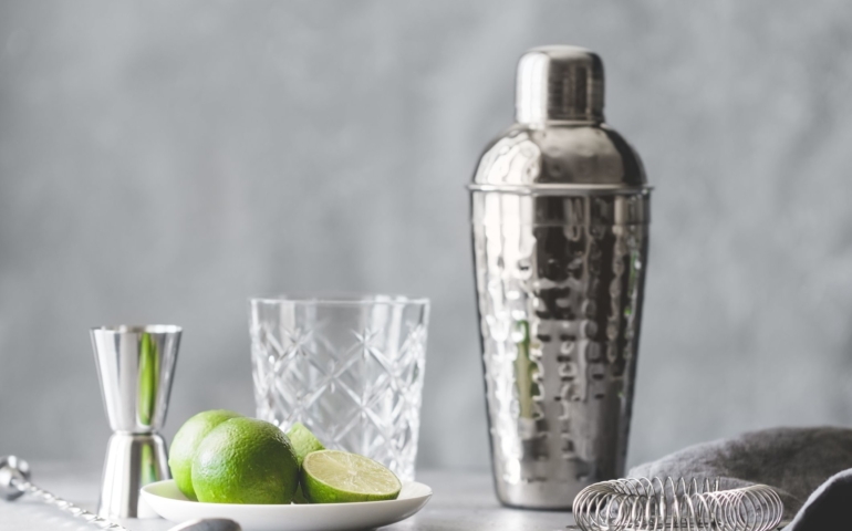 The 9 Best Cocktail Shakers of 2020, According to Experts