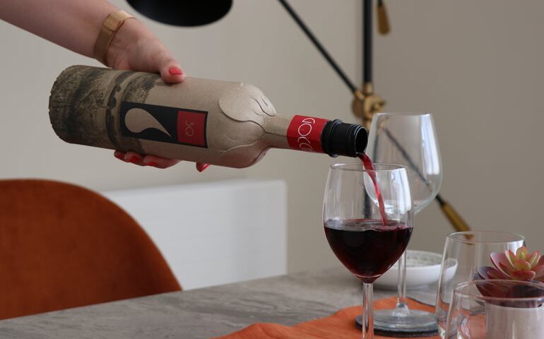 Paper Bottle for Wine or Spirits Launched
