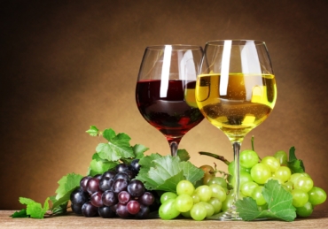 7 Red And White Wines For Early Fall Drinking