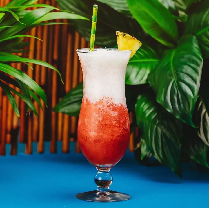 11 Essential Cocktails for Your July Parties